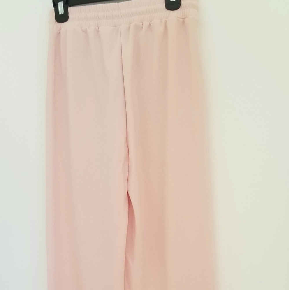 Light pink trousers with wide legs - Picture 4 of 7